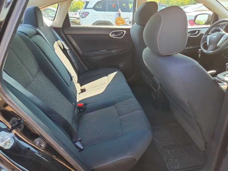 2015 Nissan Sentra მანქანა იყიდება აუქციონზე, vin: 3N1AB7AP5FY351880, აუქციონის ნომერი: 64986806