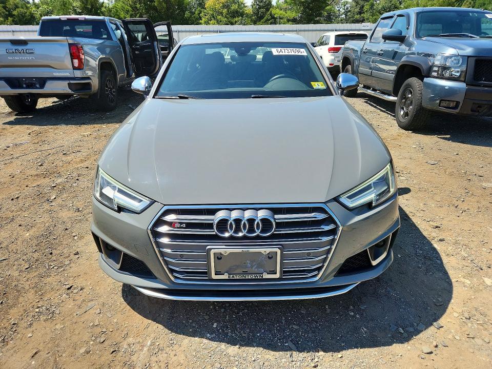 Продаж на аукціоні авто 2019 Audi S4, vin: WAUB4AF44KA026043, номер лоту: 64737696