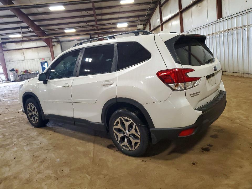 Продажа на аукционе авто 2023 Subaru Forester, vin: JF2SKAEC2PH405527, номер лота: 65083966