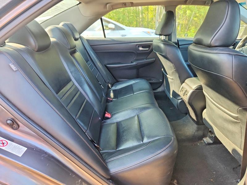 64213796 :رقم المزاد ، 4T1BF1FK1GU591640 vin ، 2016 Toyota Camry مزاد بيع