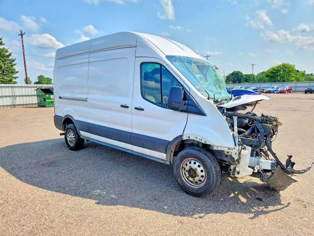 65858256 :رقم المزاد ، 1FTBR2X84NKA64737 vin ، 2022 Ford Transit مزاد بيع