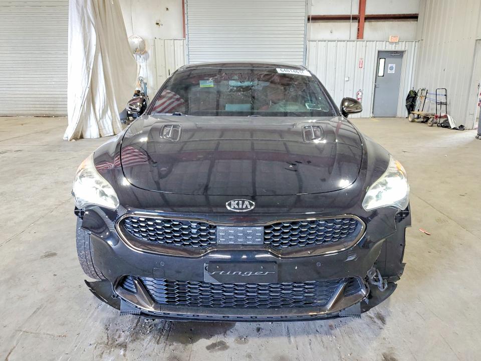 64014616 :رقم المزاد ، KNAE55LC1J6040285 vin ، 2018 Kia Stinger مزاد بيع