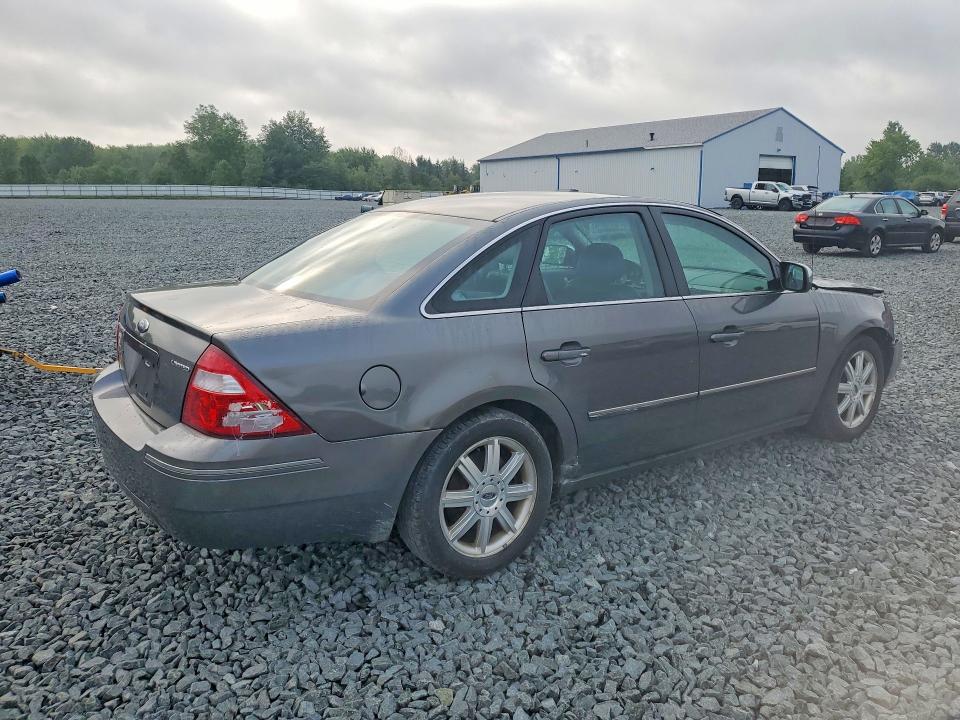 64538886 :رقم المزاد ، 1FAFP25116G131477 vin ، 2006 Ford Five Hundred مزاد بيع