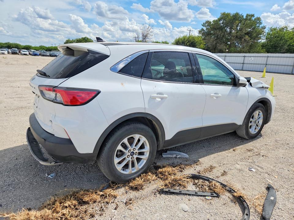 63965976 :رقم المزاد ، 1FMCU0G64LUA75434 vin ، 2020 Ford Escape مزاد بيع