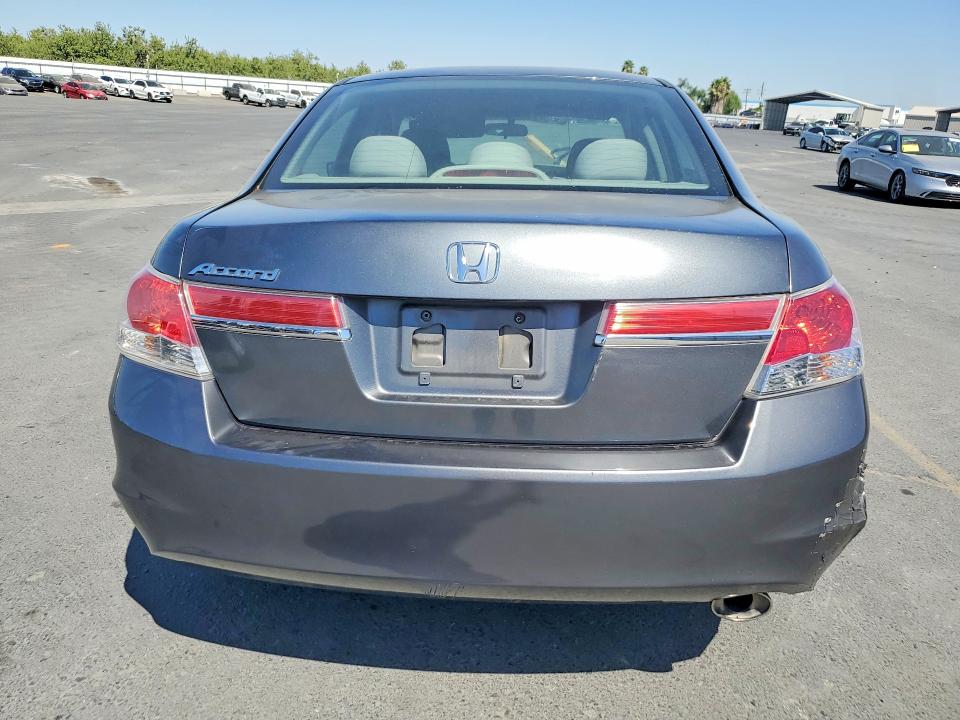 63599136 :رقم المزاد ، 1HGCP2F39CA042351 vin ، 2012 Honda Accord مزاد بيع