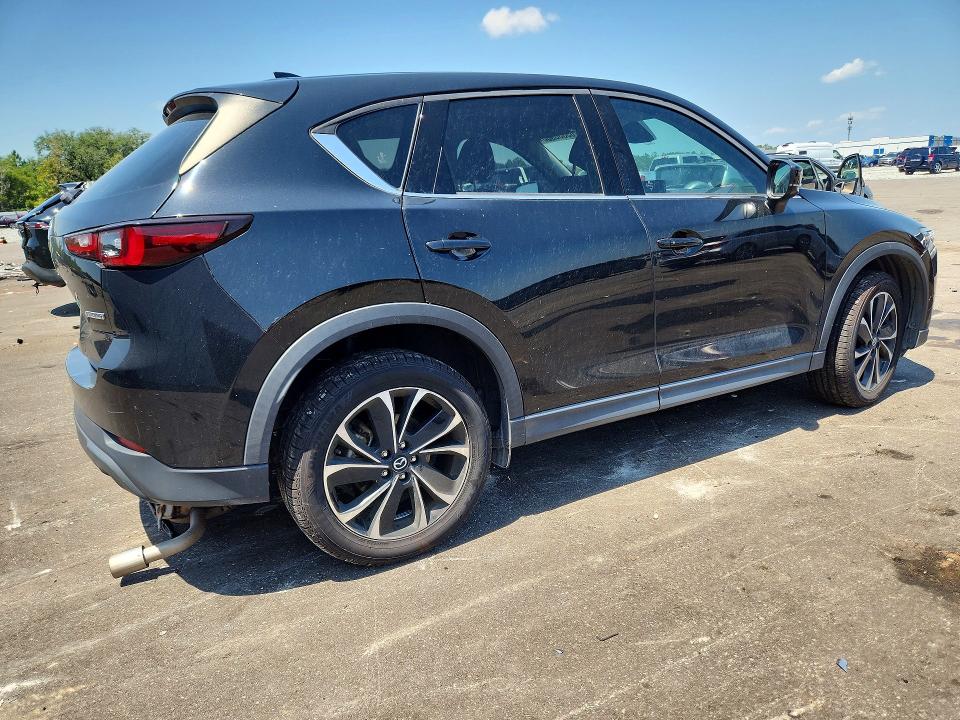 65336986 :رقم المزاد ، JM3KFBEM0N0640691 vin ، 2022 Mazda Cx-5 مزاد بيع