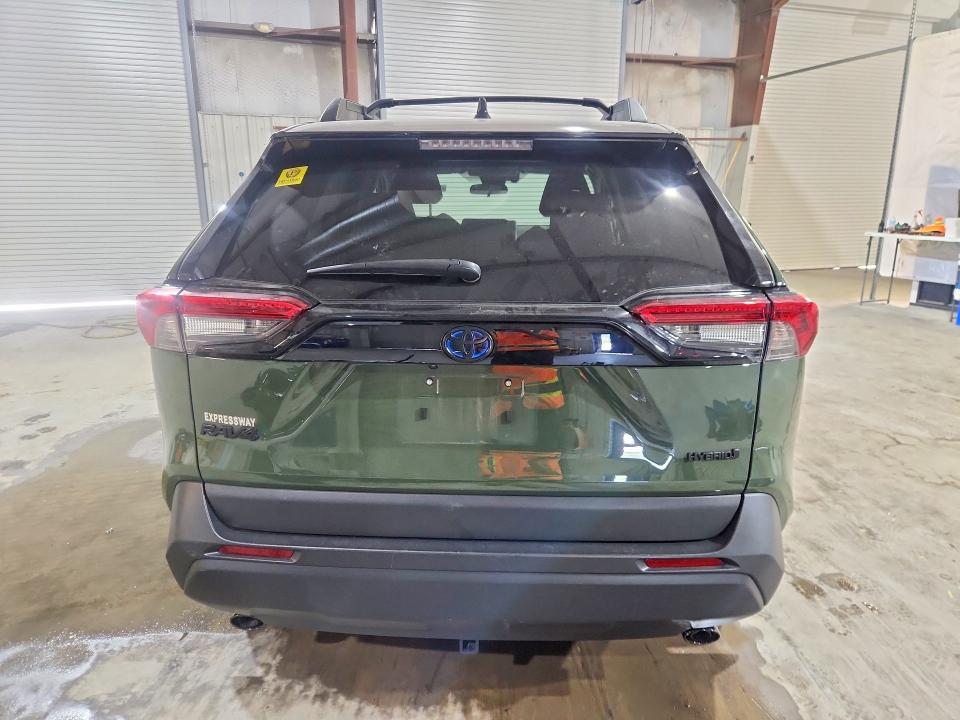 64611456 :رقم المزاد ، 2T3UWRFV1RW220621 vin ، 2024 Toyota Rav4 مزاد بيع