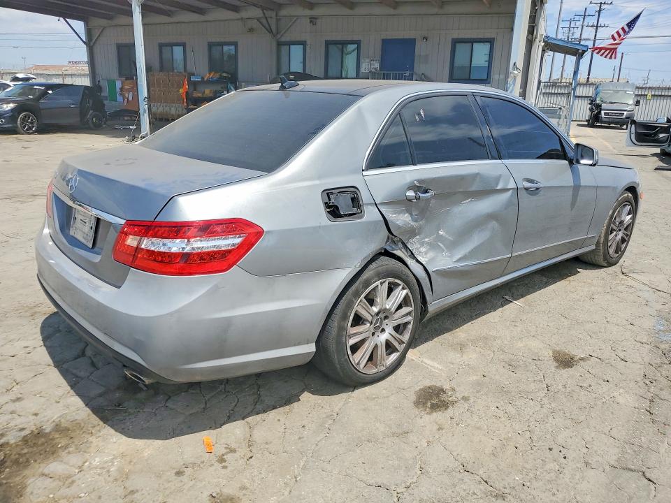 Продаж на аукціоні авто 2013 Mercedes-benz E, vin: WDDHF5KB6DA666184, номер лоту: 64502756