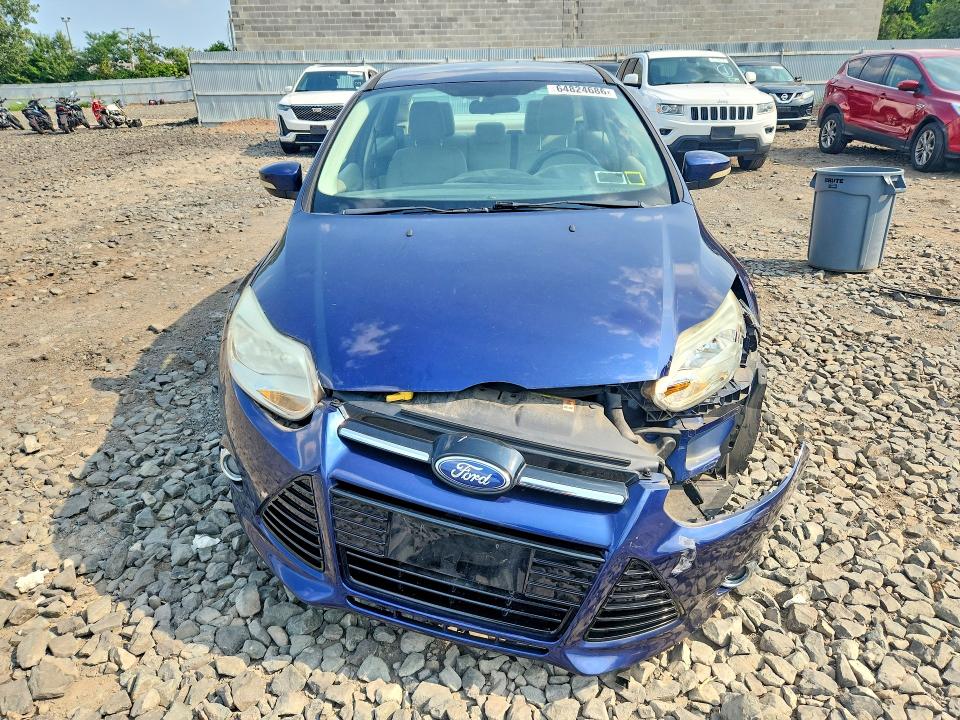 64824686 :رقم المزاد ، 1FAHP3H28CL149707 vin ، 2012 Ford Focus مزاد بيع