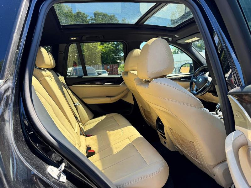 64687396 :رقم المزاد ، 5UXTY3C02M9F68322 vin ، 2021 Bmw X3 مزاد بيع