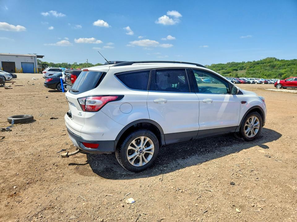 Продаж на аукціоні авто 2017 Ford Escape, vin: 1FMCU9GD5HUD10997, номер лоту: 65501356