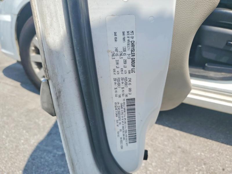 64478496 :رقم المزاد ، 2C4RC1BG6ER160749 vin ، 2014 Chrysler Town & Country مزاد بيع
