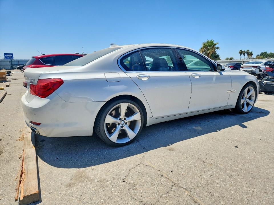 2011 Bmw Alpina B7 მანქანა იყიდება აუქციონზე, vin: WBAKA8C5XBCY37106, აუქციონის ნომერი: 65227466