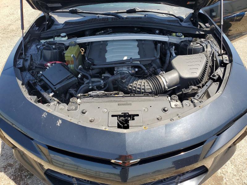 65489276 :رقم المزاد ، 1G1FF3D76J0125273 vin ، 2018 Chevrolet Camaro مزاد بيع