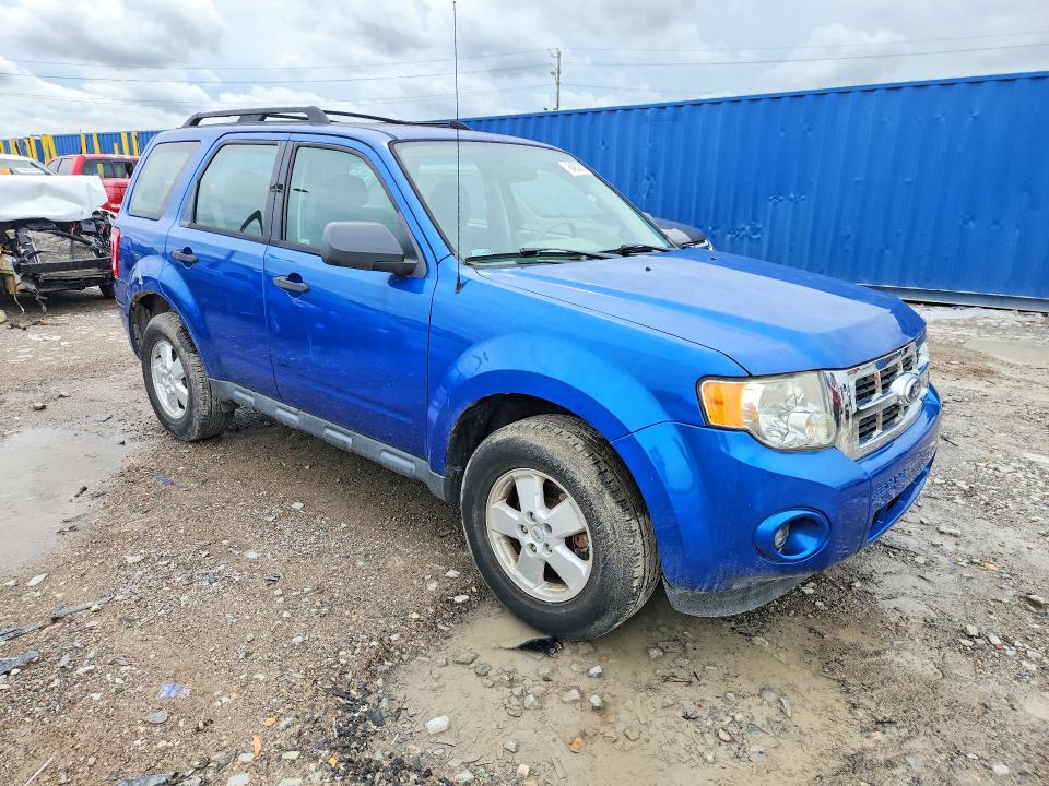 2012 Ford Escape მანქანა იყიდება აუქციონზე, vin: 1FMCU0C78CKB29215, აუქციონის ნომერი: 64902706