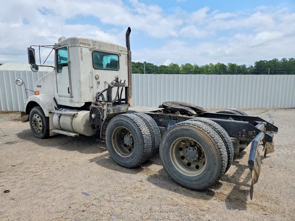 Продаж на аукціоні авто 2013 Kenworth Construction, vin: 1XKDDP9X9DJ363299, номер лоту: 62997916