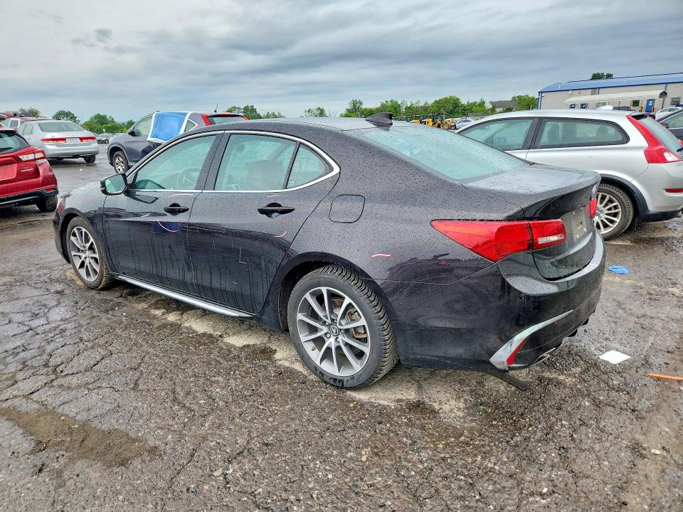 63898556 :رقم المزاد ، 19UUB2F53JA002901 vin ، 2018 Acura Tlx مزاد بيع