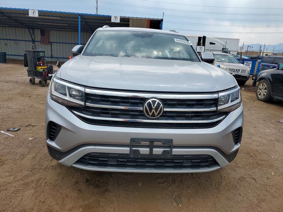 2022 Volkswagen Atlas Cross Sport მანქანა იყიდება აუქციონზე, vin: 1V2KE2CA8NC222459, აუქციონის ნომერი: 64455536