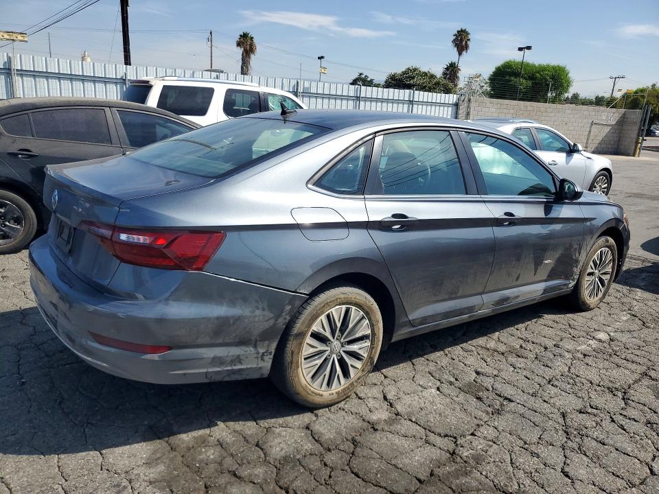 64497056 :رقم المزاد ، 3VWC57BU6MM076667 vin ، 2021 Volkswagen Jetta مزاد بيع