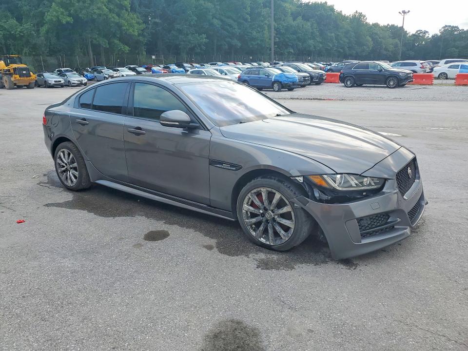 2017 Jaguar Xe მანქანა იყიდება აუქციონზე, vin: SAJAL4BN4HA971585, აუქციონის ნომერი: 64507196