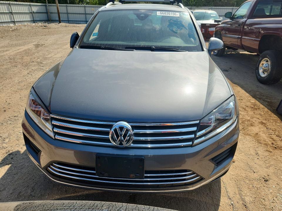 Продаж на аукціоні авто 2017 Volkswagen Touareg, vin: WVGRF7BP3HD006514, номер лоту: 66830196