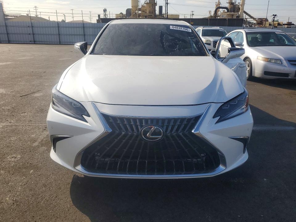 2025 Lexus Es 300h მანქანა იყიდება აუქციონზე, vin: 58AEA1C13SU076597, აუქციონის ნომერი: 64832766