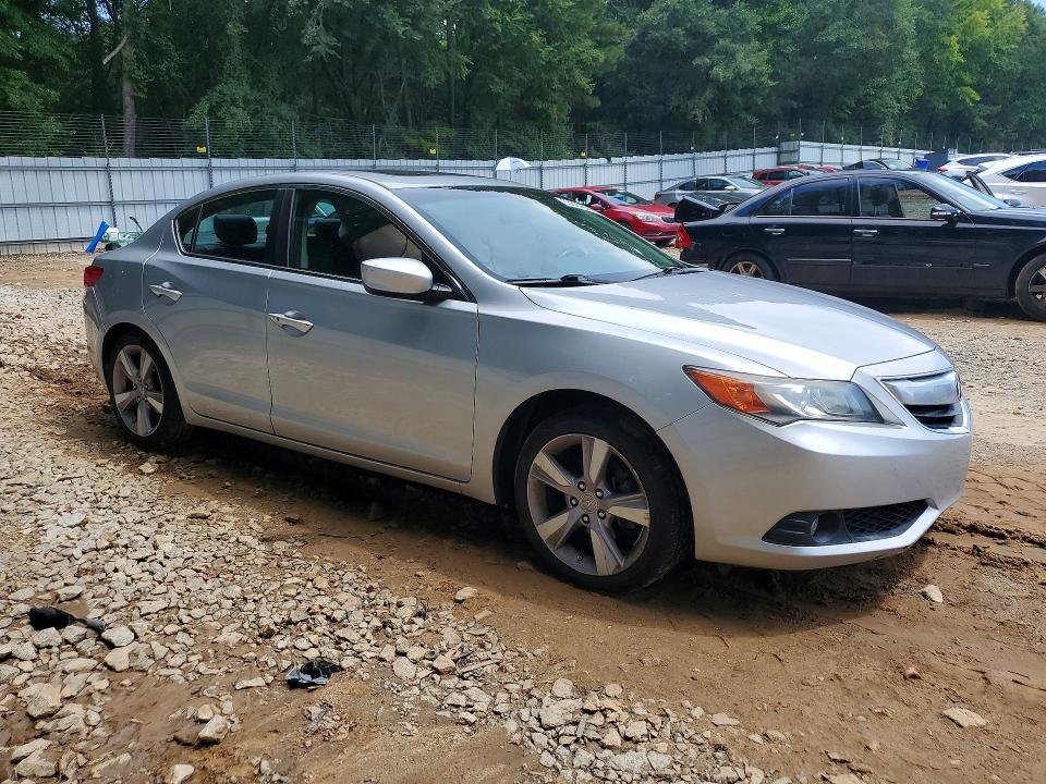 63824646 :رقم المزاد ، 19VDE1F74DE011859 vin ، 2013 Acura Ilx مزاد بيع