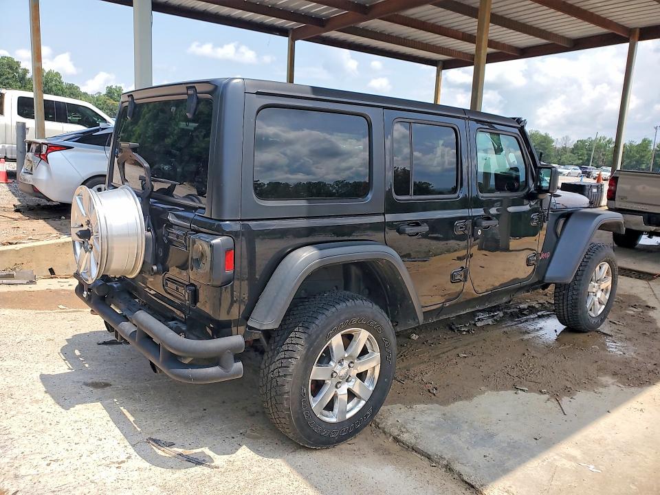 64149886 :رقم المزاد ، 1C4HJXFN8JW175901 vin ، 2018 Jeep Wrangler Unlimited مزاد بيع