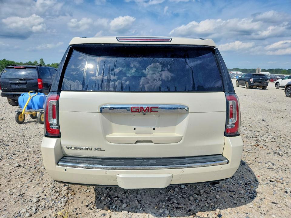 2015 Gmc Yukon Xl მანქანა იყიდება აუქციონზე, vin: 1GKS2JKJ1FR695273, აუქციონის ნომერი: 65703086