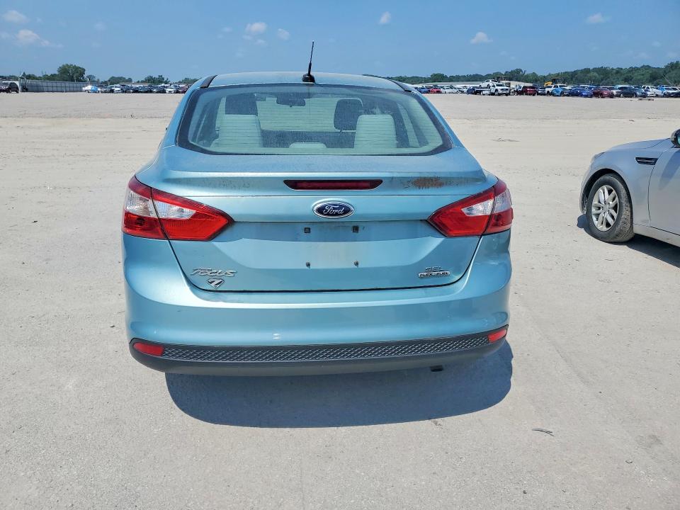 63245226 :رقم المزاد ، 1FAHP3H20CL375790 vin ، 2012 Ford Focus مزاد بيع