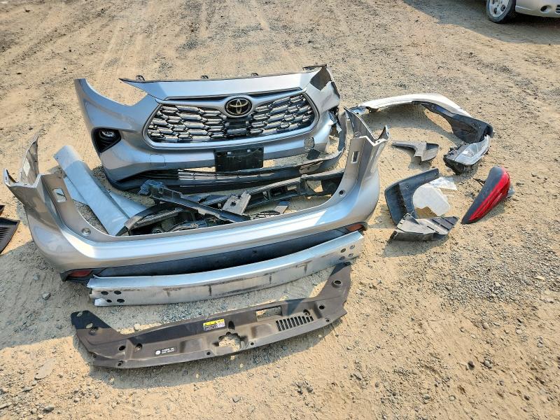 2021 Toyota Highlander მანქანა იყიდება აუქციონზე, vin: 5TDHZRBH2MS153207, აუქციონის ნომერი: 64669716