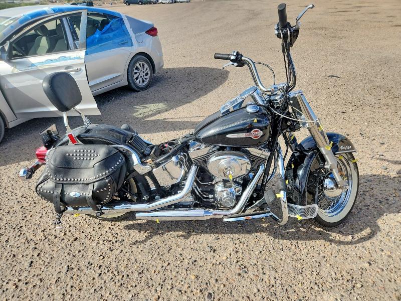 2004 Harley-davidson Flstci მანქანა იყიდება აუქციონზე, vin: 1HD1BWB1X4Y039739, აუქციონის ნომერი: 64404986