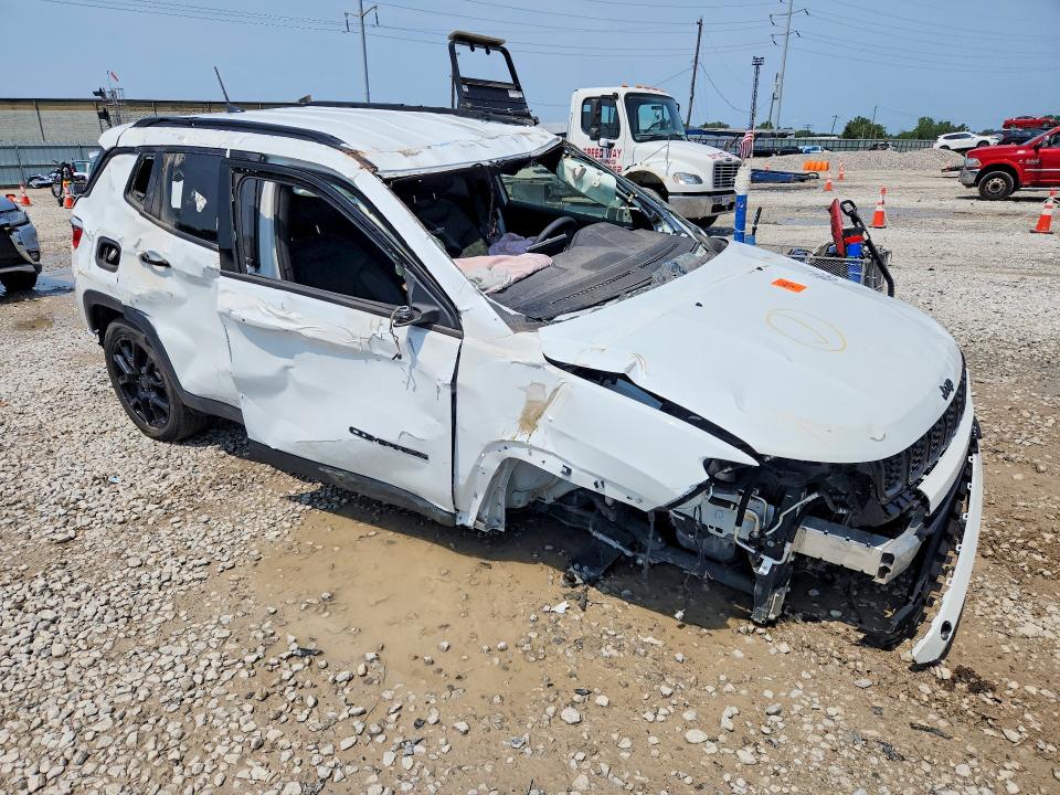 Продаж на аукціоні авто 2025 Jeep Compass, vin: 3C4NJDBN7ST617713, номер лоту: 64569596