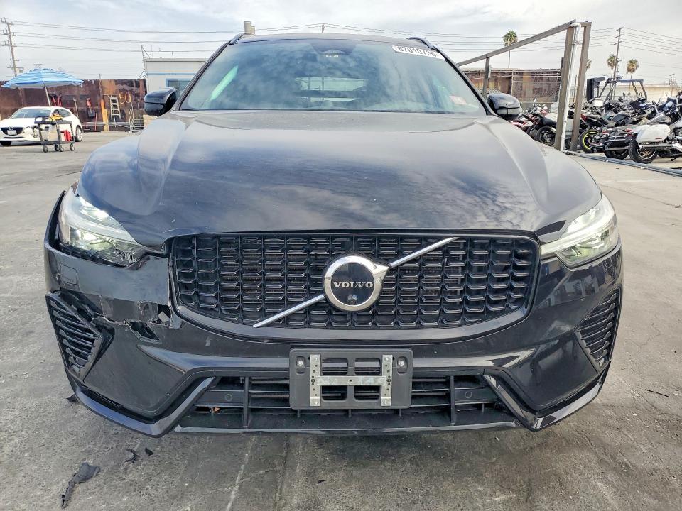 67010736 :رقم المزاد ، YV4H60DM7N1009081 vin ، 2022 Volvo Xc60 مزاد بيع