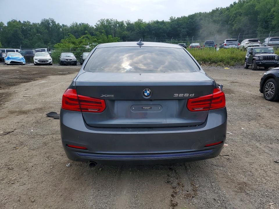 64674866 :رقم المزاد ، WBA8F1C50JK898407 vin ، 2018 Bmw 328 مزاد بيع