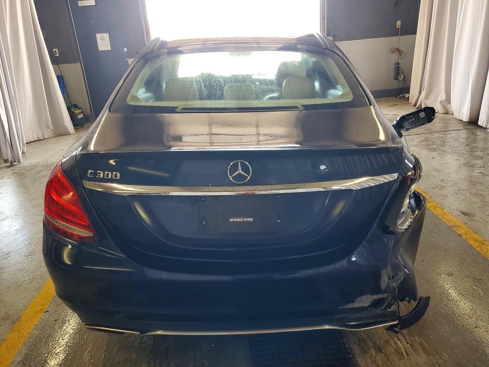 2016 Mercedes-benz C მანქანა იყიდება აუქციონზე, vin: 55SWF4JB9GU149887, აუქციონის ნომერი: 62658526