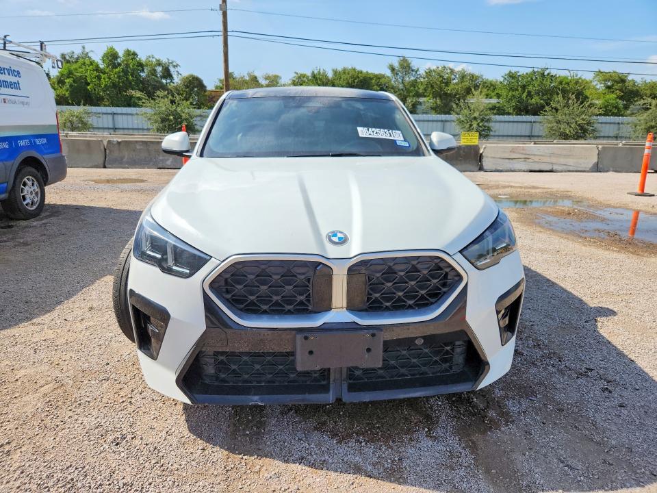 64256316 :رقم المزاد ، WBX63GM00S5251369 vin ، 2025 Bmw X2 مزاد بيع