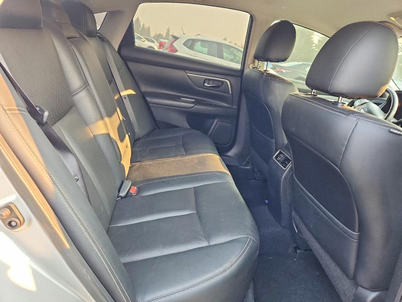 Продажа на аукционе авто 2018 Nissan Altima, vin: 1N4AL3AP5JC271439, номер лота: 63249406