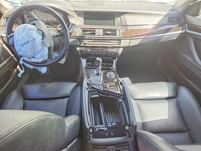 63155276 :رقم المزاد ، WBAFR1C59BDS36832 vin ، 2011 Bmw 528 مزاد بيع