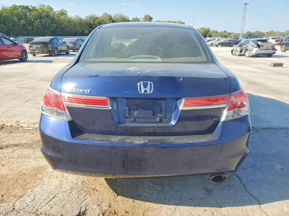 Продажа на аукционе авто 2011 Honda Accord, vin: 1HGCP2F72BA117134, номер лота: 66444016