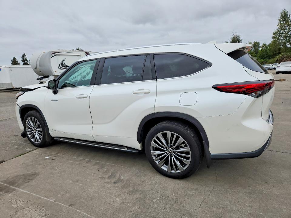 Продаж на аукціоні авто 2021 Toyota Highlander, vin: 5TDEBRCH1MS037471, номер лоту: 64853786