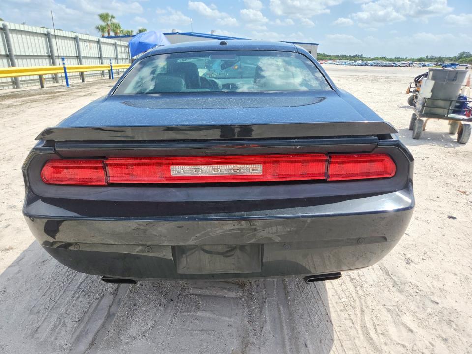 65526396 :رقم المزاد ، 2C3CDYBT5EH261266 vin ، 2014 Dodge Challenger مزاد بيع