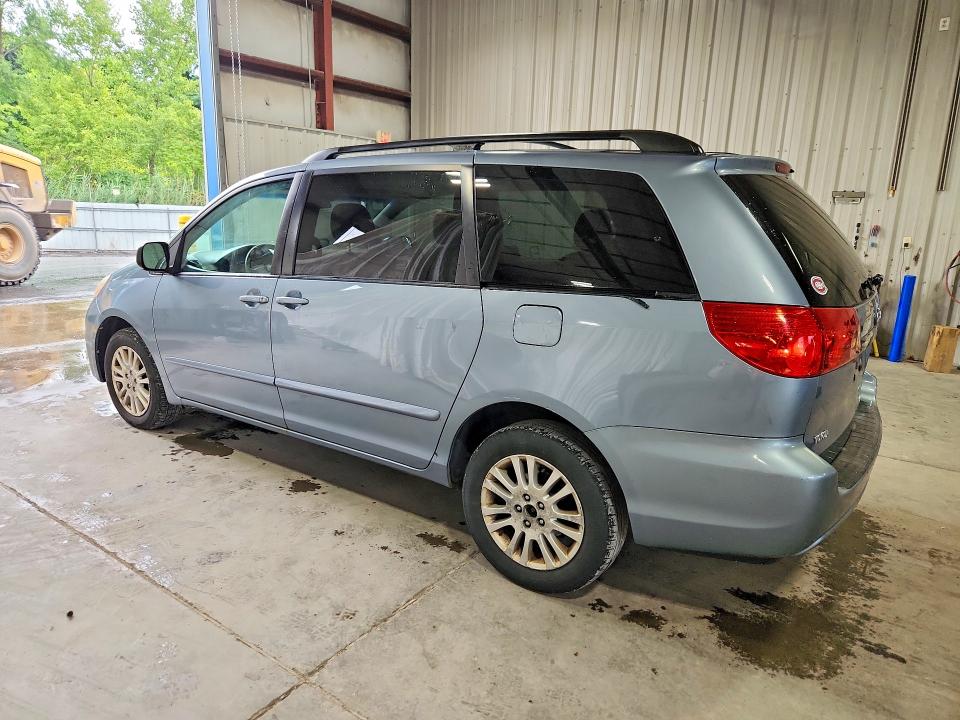 2010 Toyota Sienna მანქანა იყიდება აუქციონზე, vin: 5TDJK4CC2AS029087, აუქციონის ნომერი: 65208326