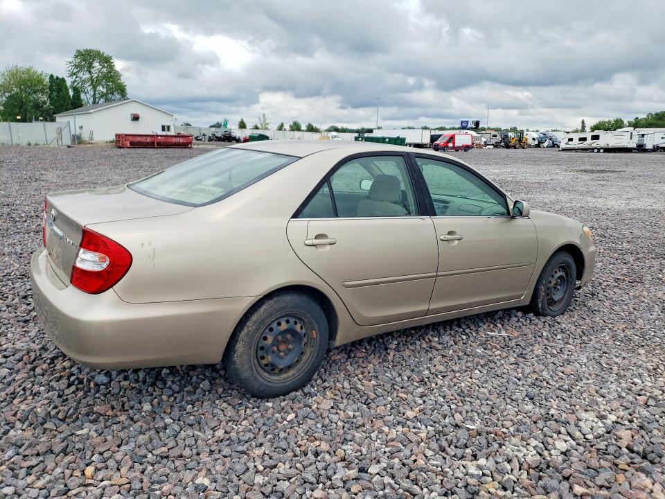 2004 Toyota Camry მანქანა იყიდება აუქციონზე, vin: JTDBE32KX40261913, აუქციონის ნომერი: 65179926