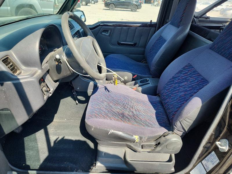 Продажа на аукционе авто 1996 Geo Tracker, vin: 2CNBJ1861T6951609, номер лота: 63737836