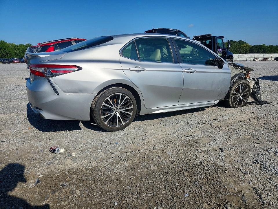 Aukcja sprzedaży 2018 Toyota Camry, vin: JTNB11HK1J3044442, numer aukcji: 67270726