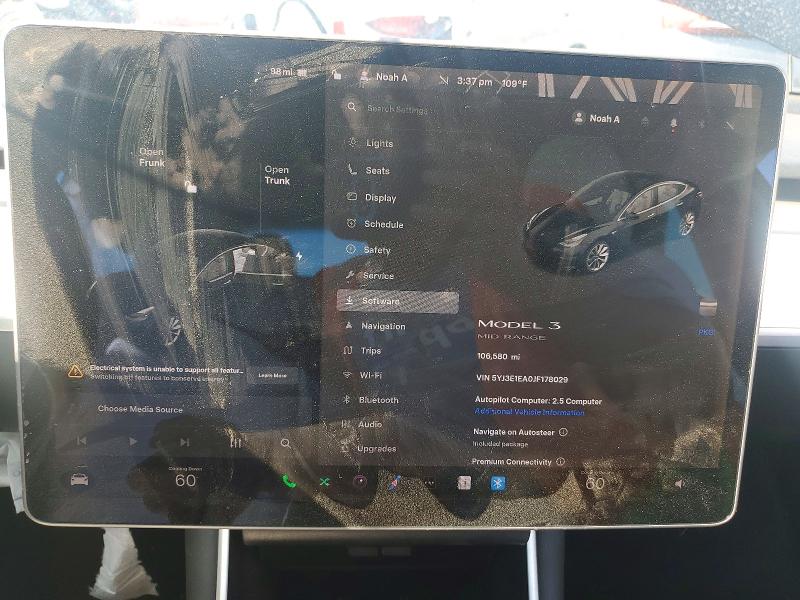 60818486 :رقم المزاد ، 5YJ3E1EA0JF178029 vin ، 2018 Tesla Model 3 مزاد بيع