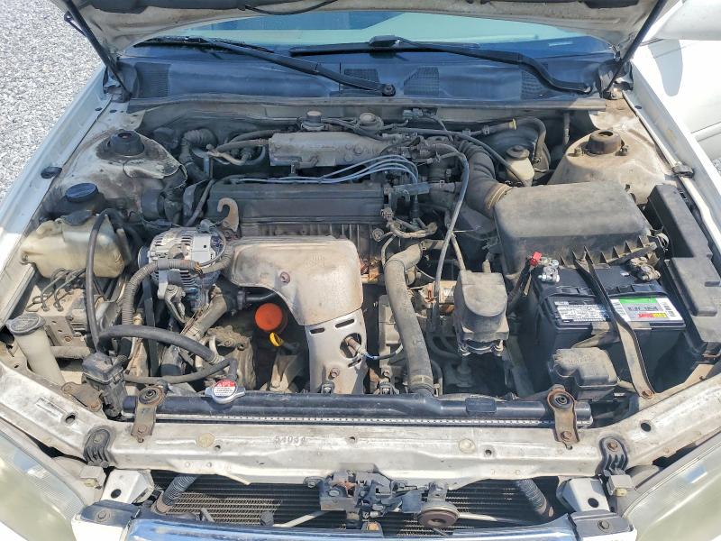 66961026 :رقم المزاد ، 4T1BG22K51U832387 vin ، 2001 Toyota Camry مزاد بيع