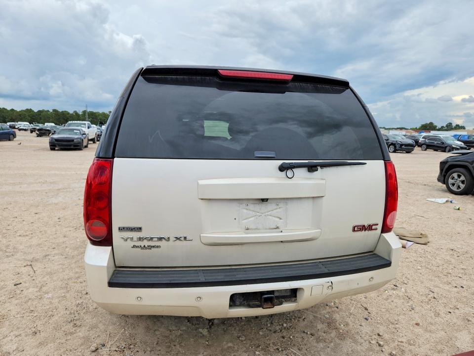64405876 :رقم المزاد ، 1GKS1KE06BR397694 vin ، 2011 Gmc Yukon Xl مزاد بيع
