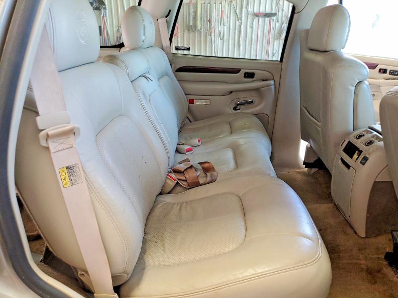 2002 Cadillac Escalade მანქანა იყიდება აუქციონზე, vin: 1GYEK63N12R220492, აუქციონის ნომერი: 64975126